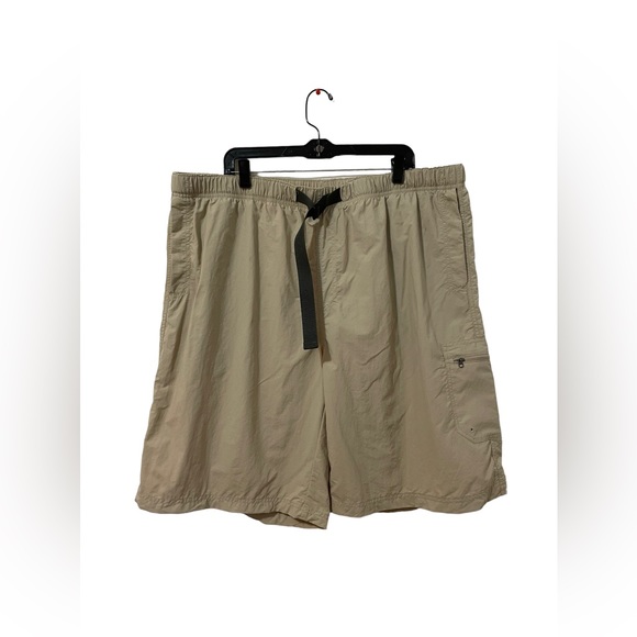 Columbia Men’s Cargo Shorts XXL Tan - Picture 2 of 8